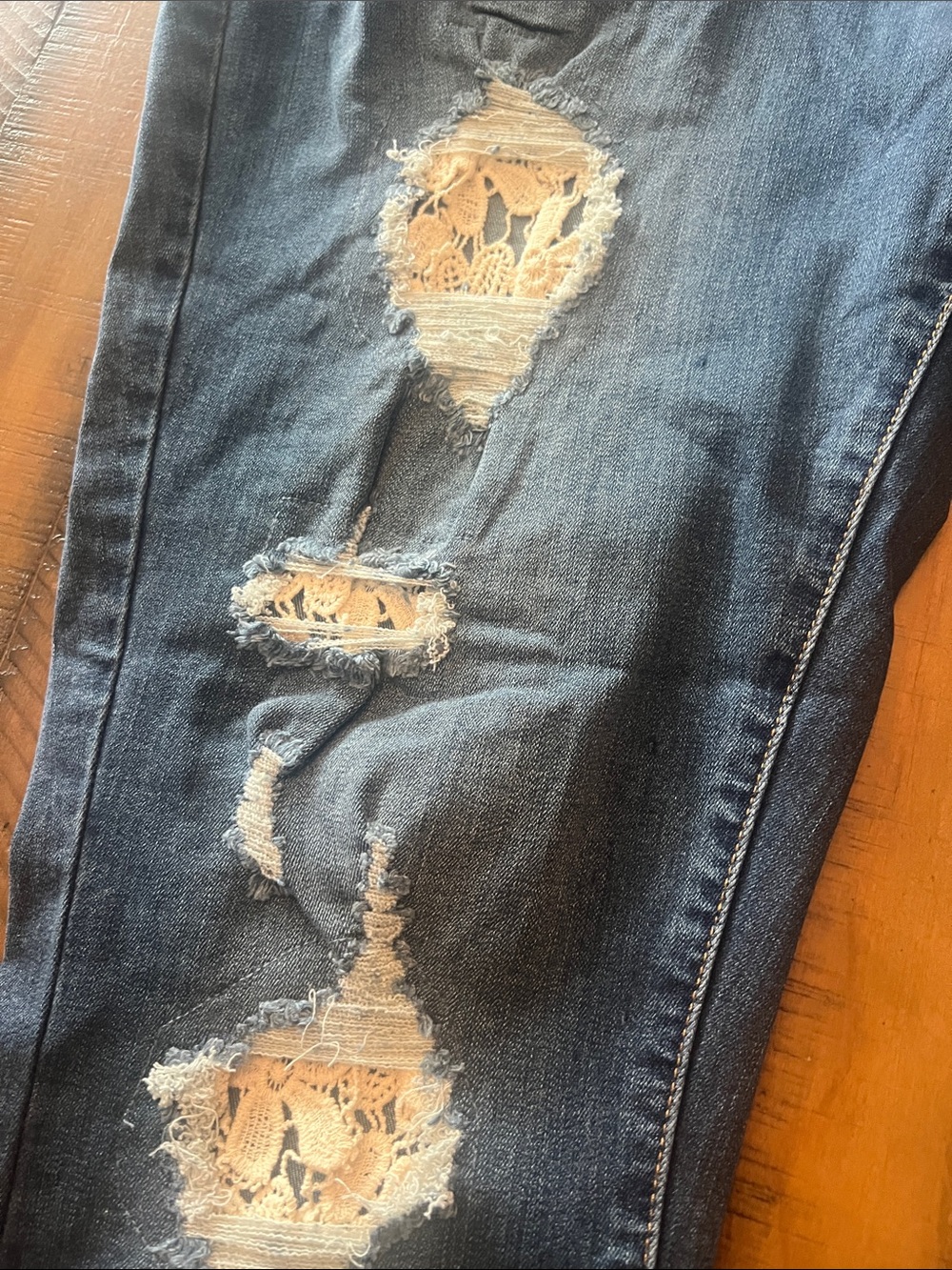 Judy Blue Distressed Dark Blue skinny Jeans with lace detail size 16w - Picture 3 of 6